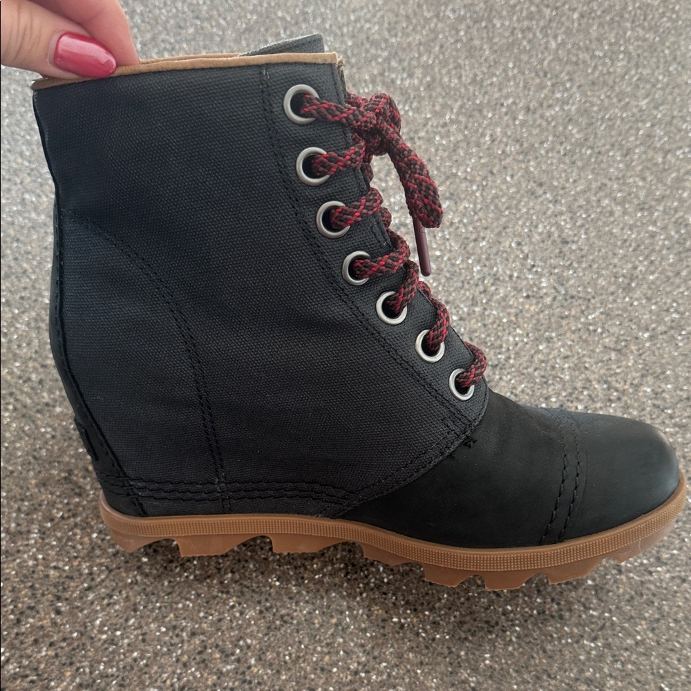 Sorel Black Lace Up Boots with Red Accents